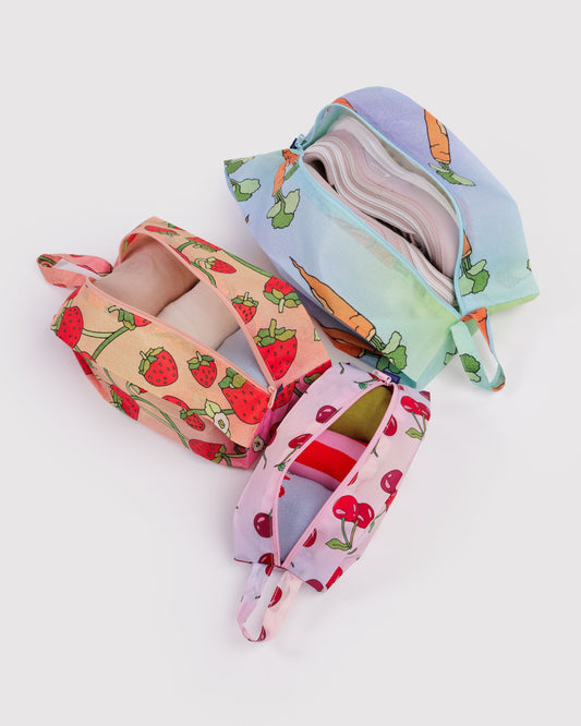 3D Zip Set Carrots & Berries | Baggu Quality
