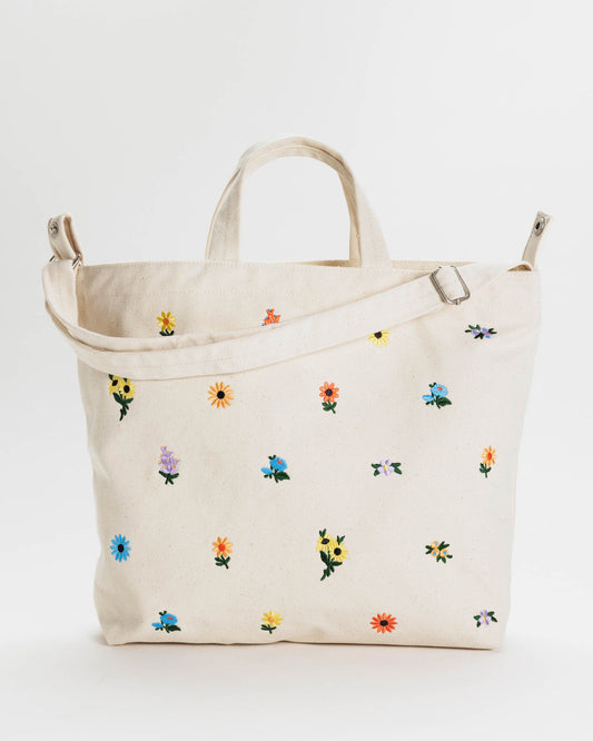 Horizontal Zip Duck Bag Embroidered Ditsy Floral | Baggu Smart Buy