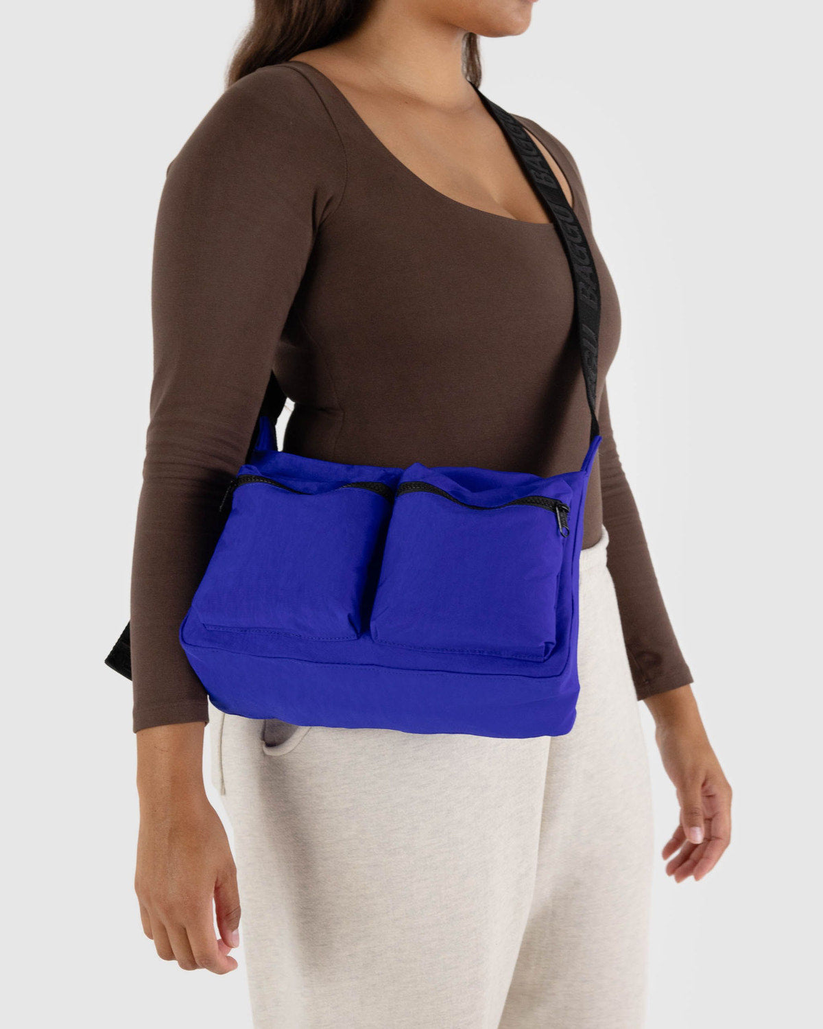 Medium Cargo Crossbody Lapis | Baggu Premium