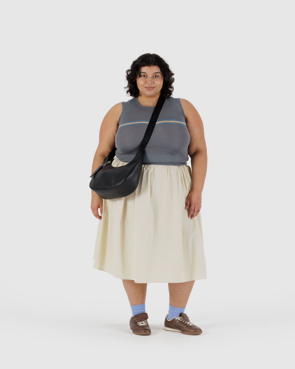 Medium Recycled Leather Crescent Bag Black | Baggu Popular