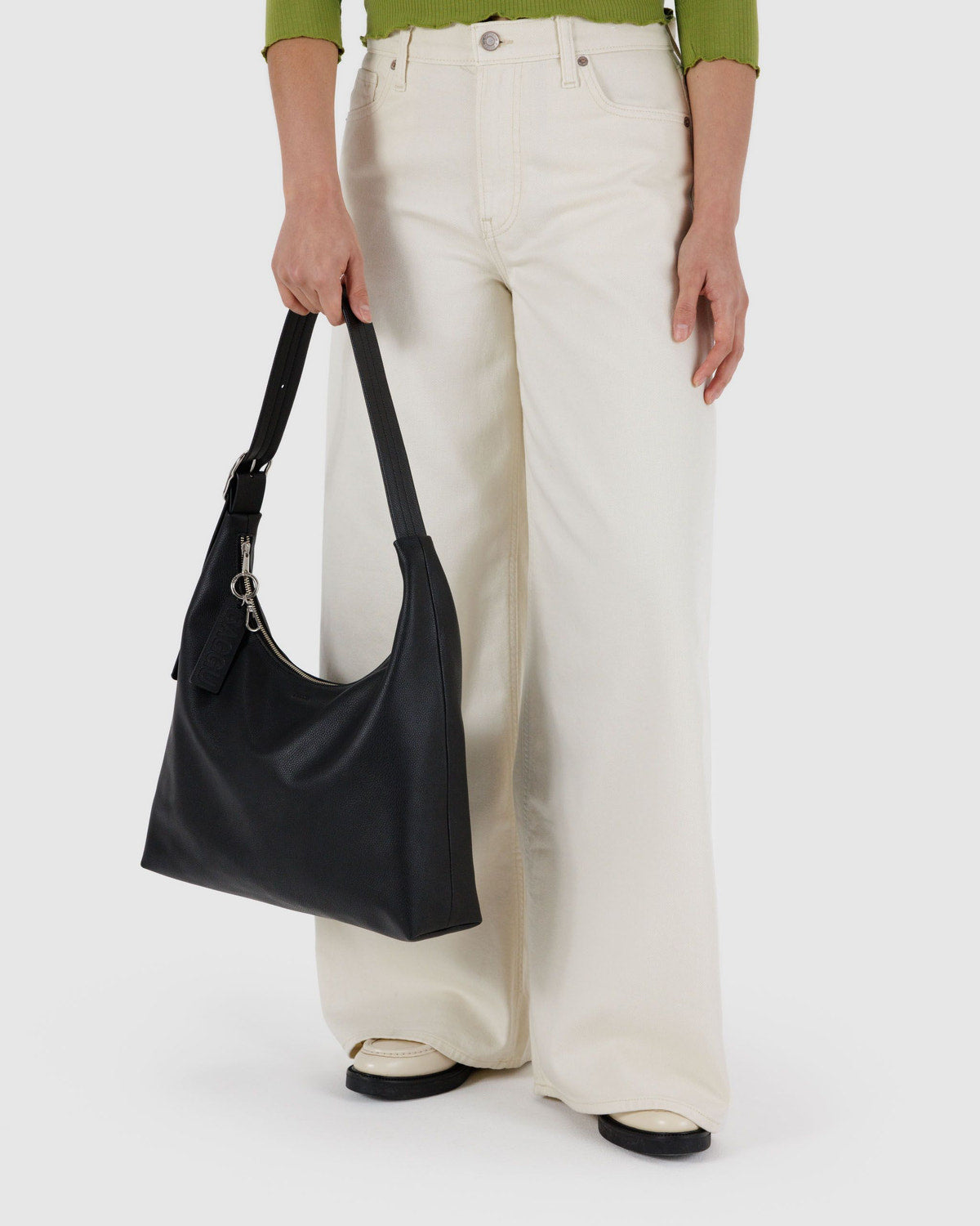 Recycled Leather Shoulder Bag Black | Baggu Everyday