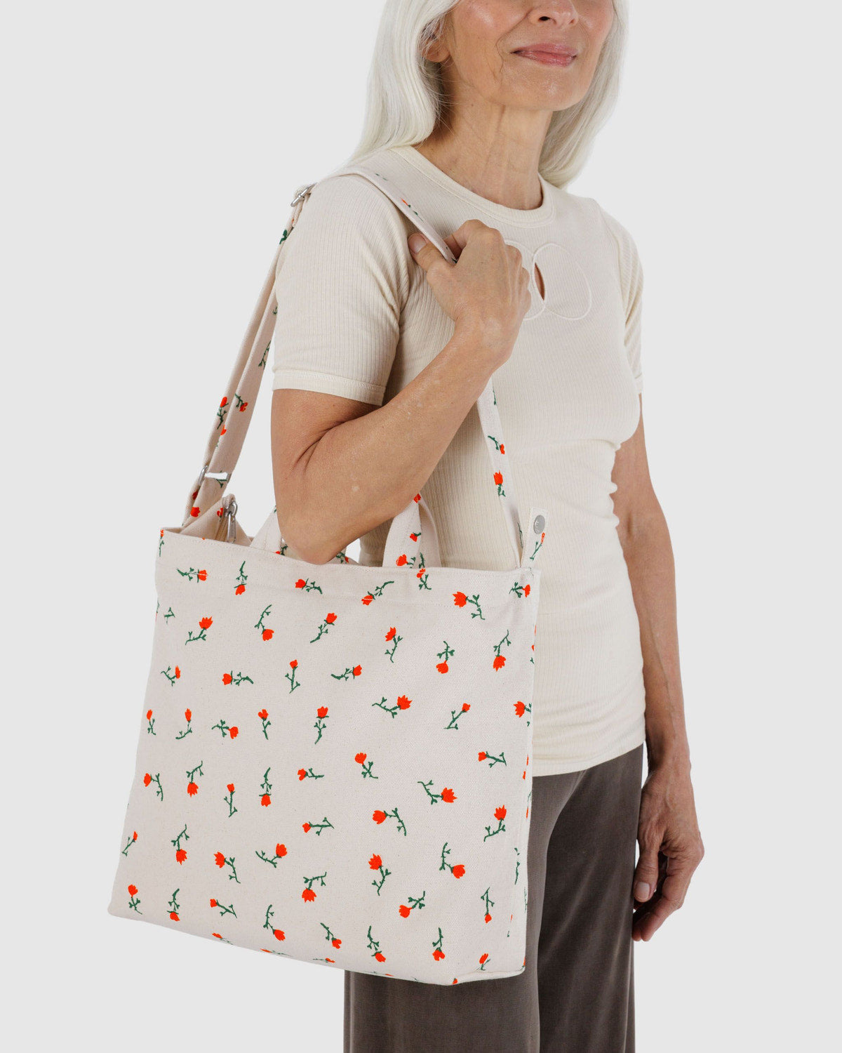 Horizontal Zip Duck Bag Painted Wildflower | Baggu Great Value