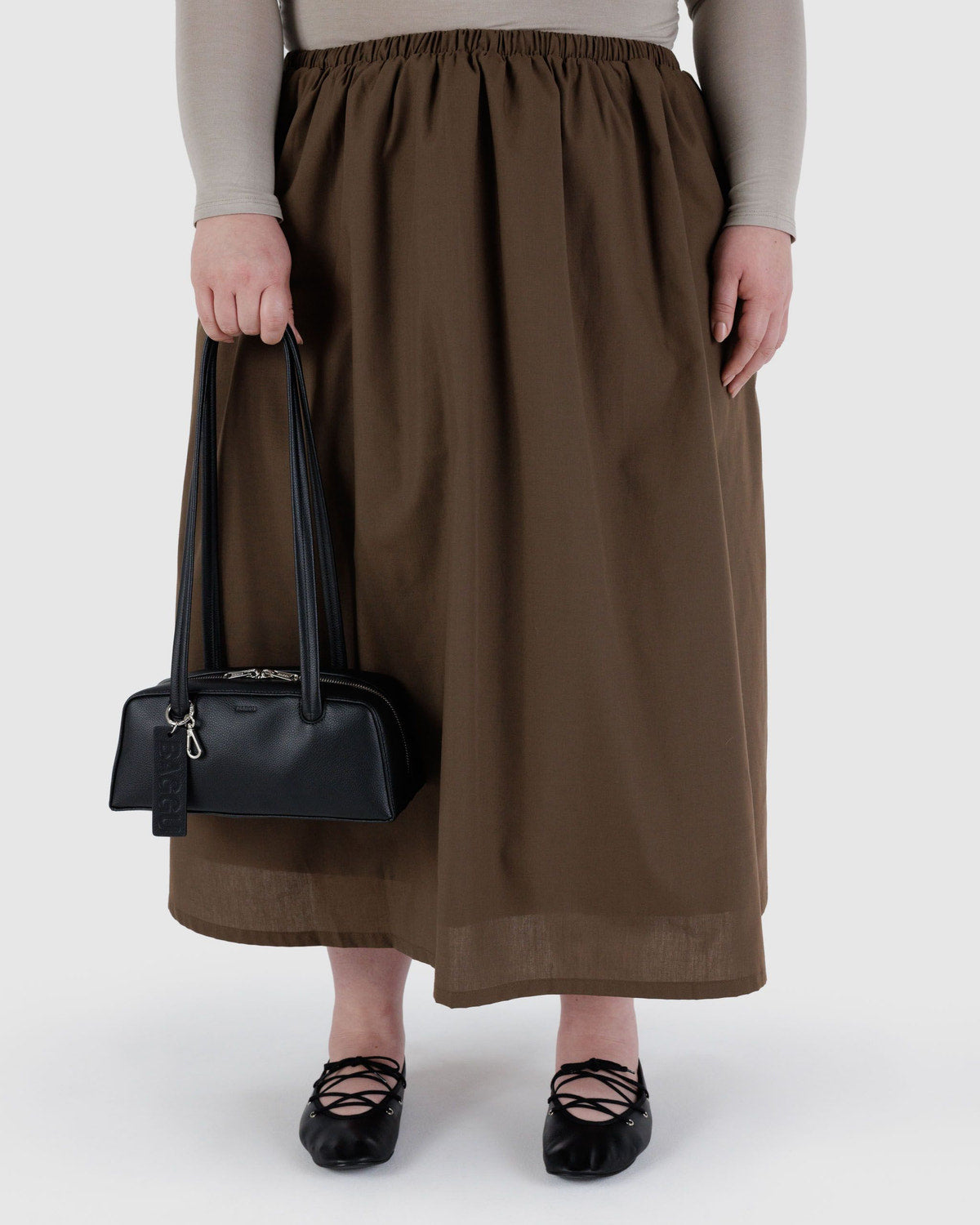 Small Recycled Leather Bowler Bag Black | Baggu Recommended