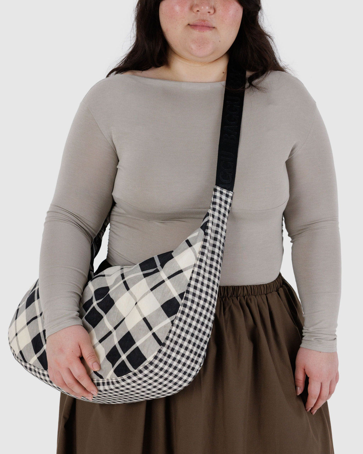 Large Nylon Crescent Bag Mixed Plaid | Baggu Popular
