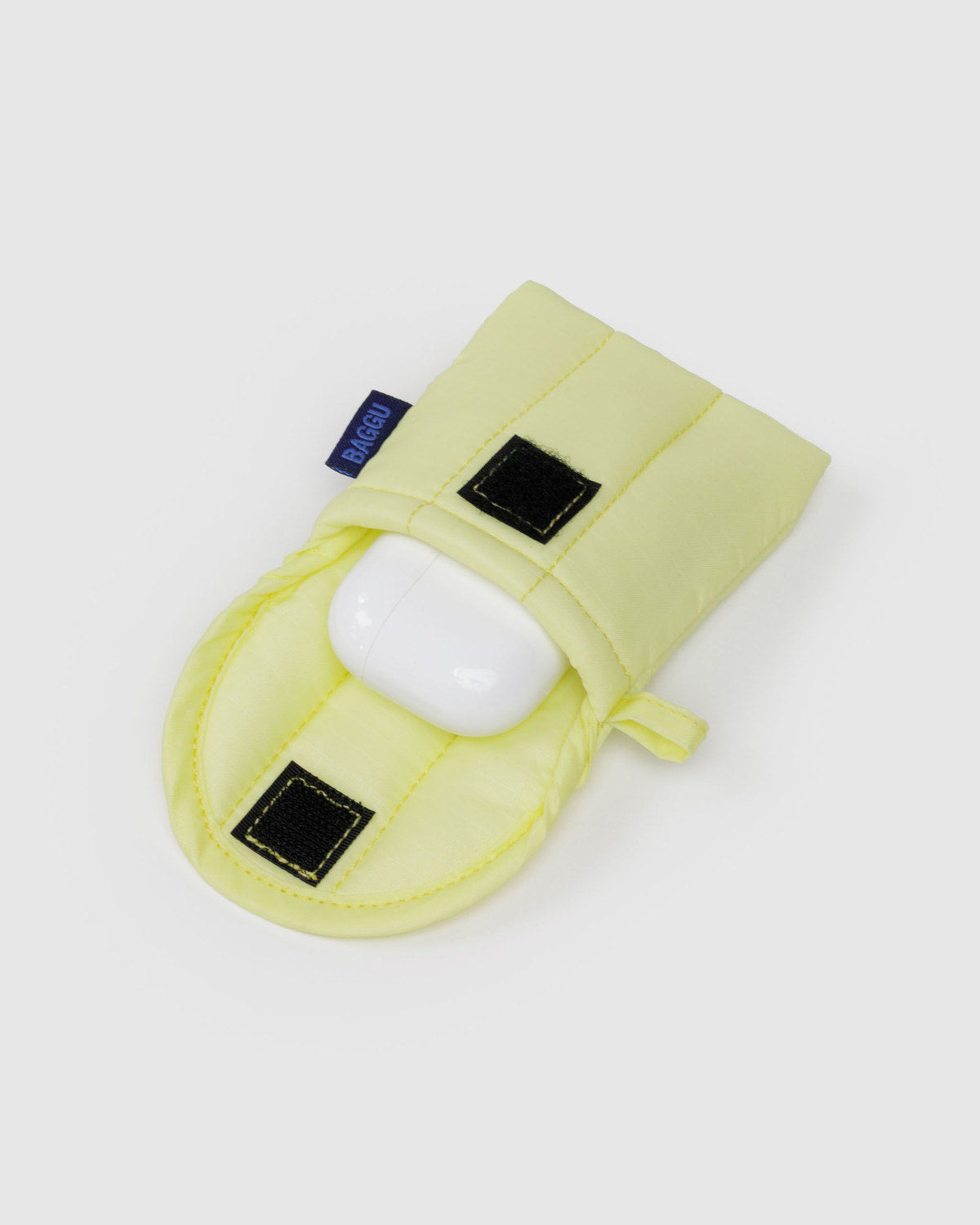 Puffy Earbuds Case Pomelo | Baggu Classic