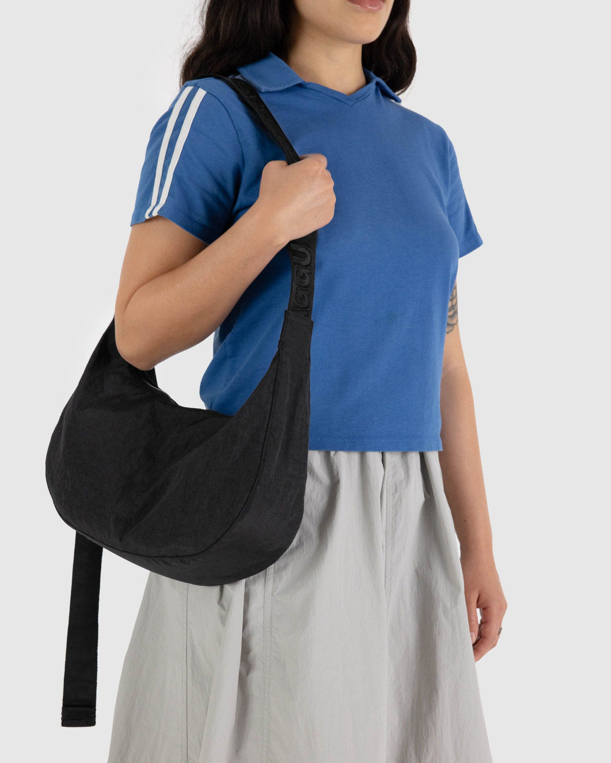 Medium Nylon Crescent Bag Black | Baggu Latest