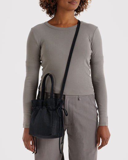 Nylon Drawstring Bag Black | Baggu Everyday