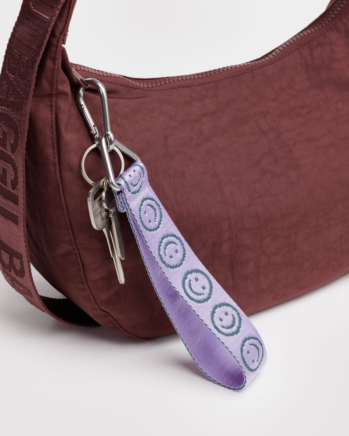 Logo Keychain Lilac Happy | Baggu Everyday