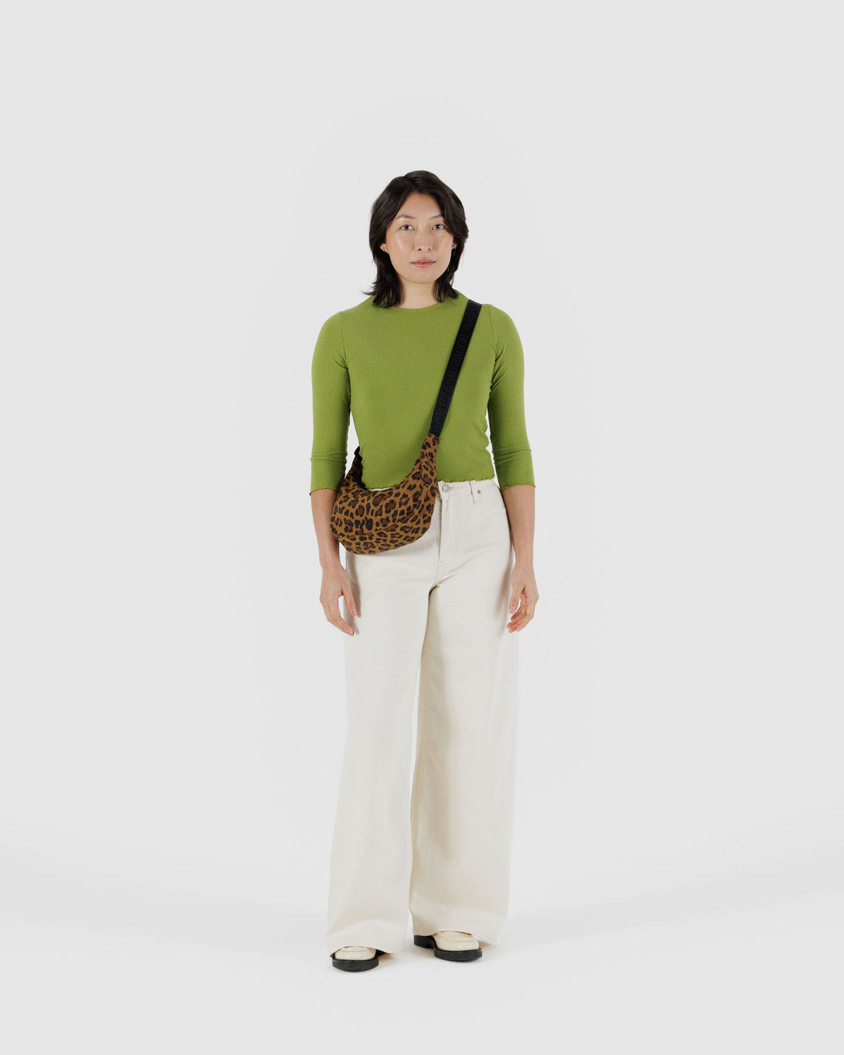 Small Nylon Crescent Bag Leopard | Baggu Deals