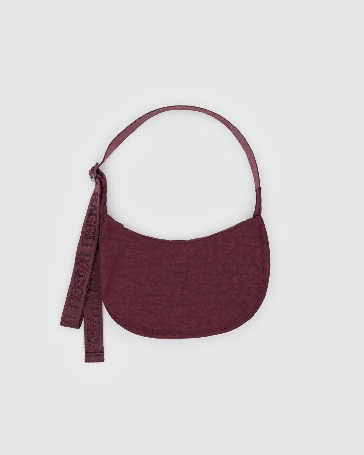 Small Nylon Crescent Bag Mahogany | Baggu Classic