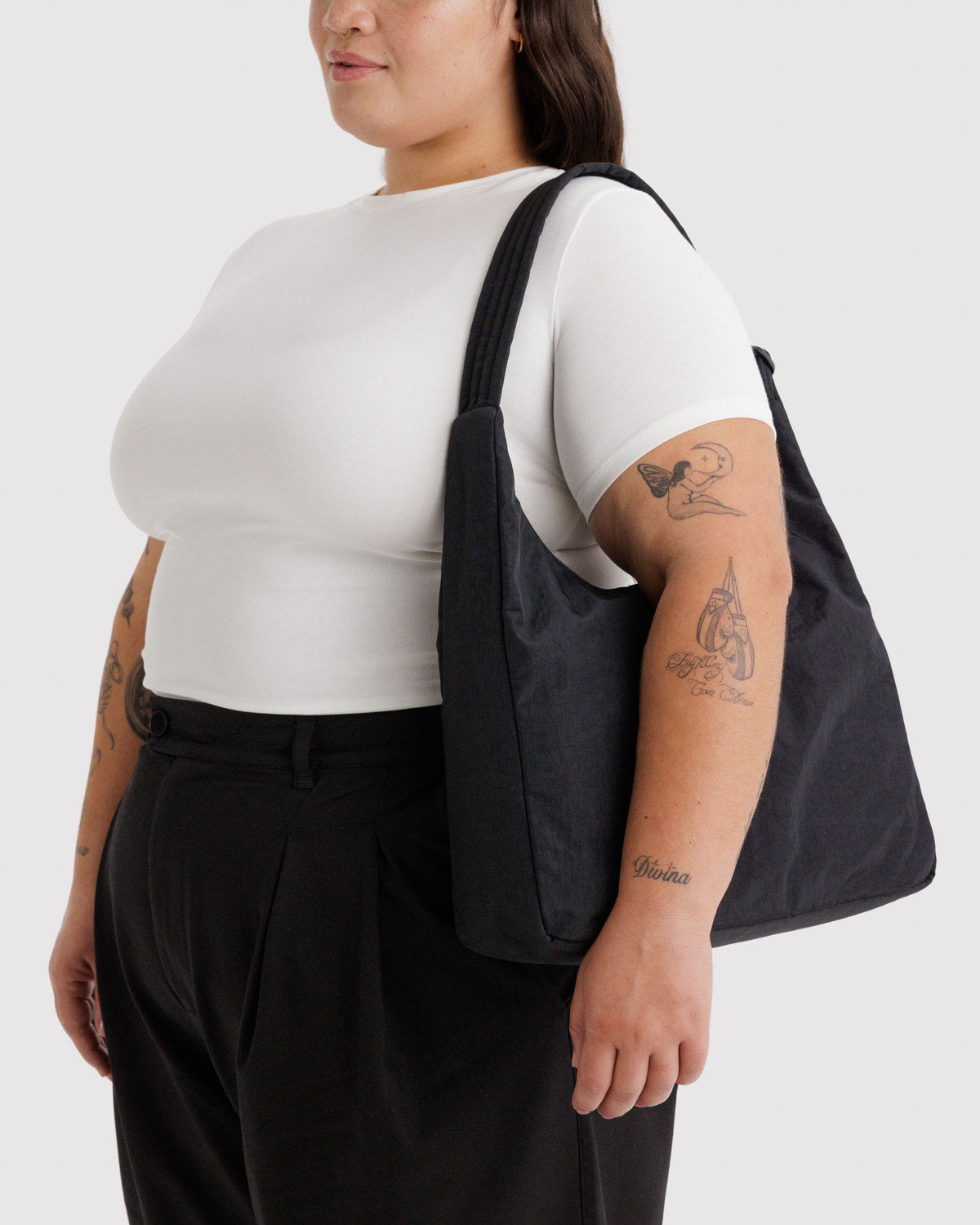 Nylon Shoulder Bag Black | Baggu Customer Favorite