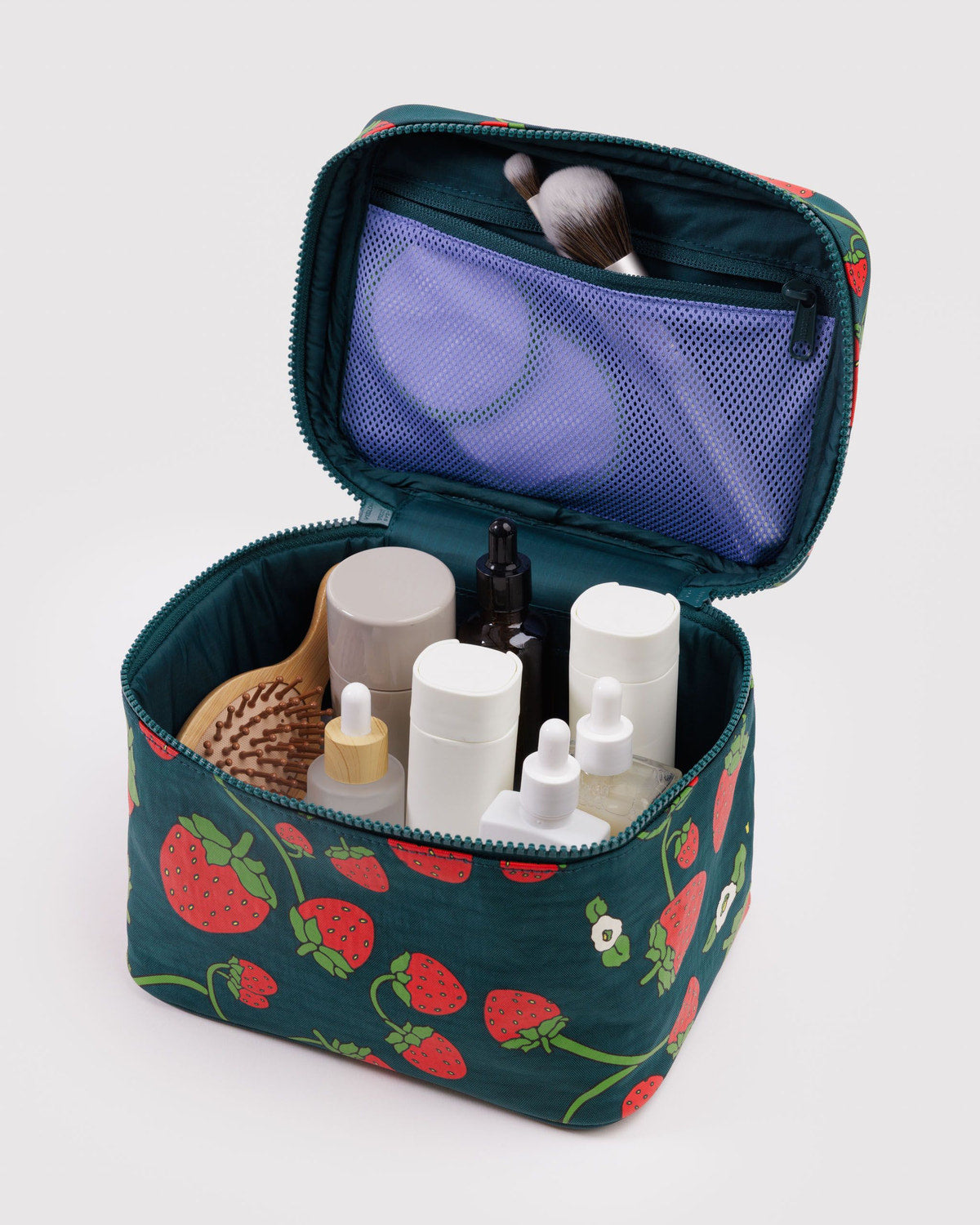 Large Cosmetic Case Strawberry Blossom | Baggu Special Offer