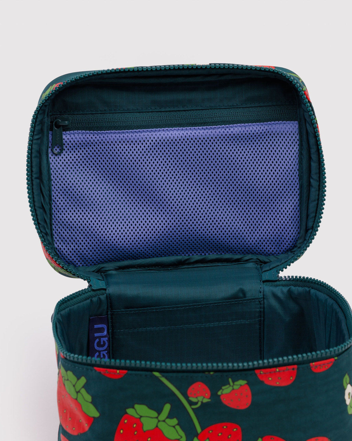 Large Cosmetic Case Strawberry Blossom | Baggu Special Offer