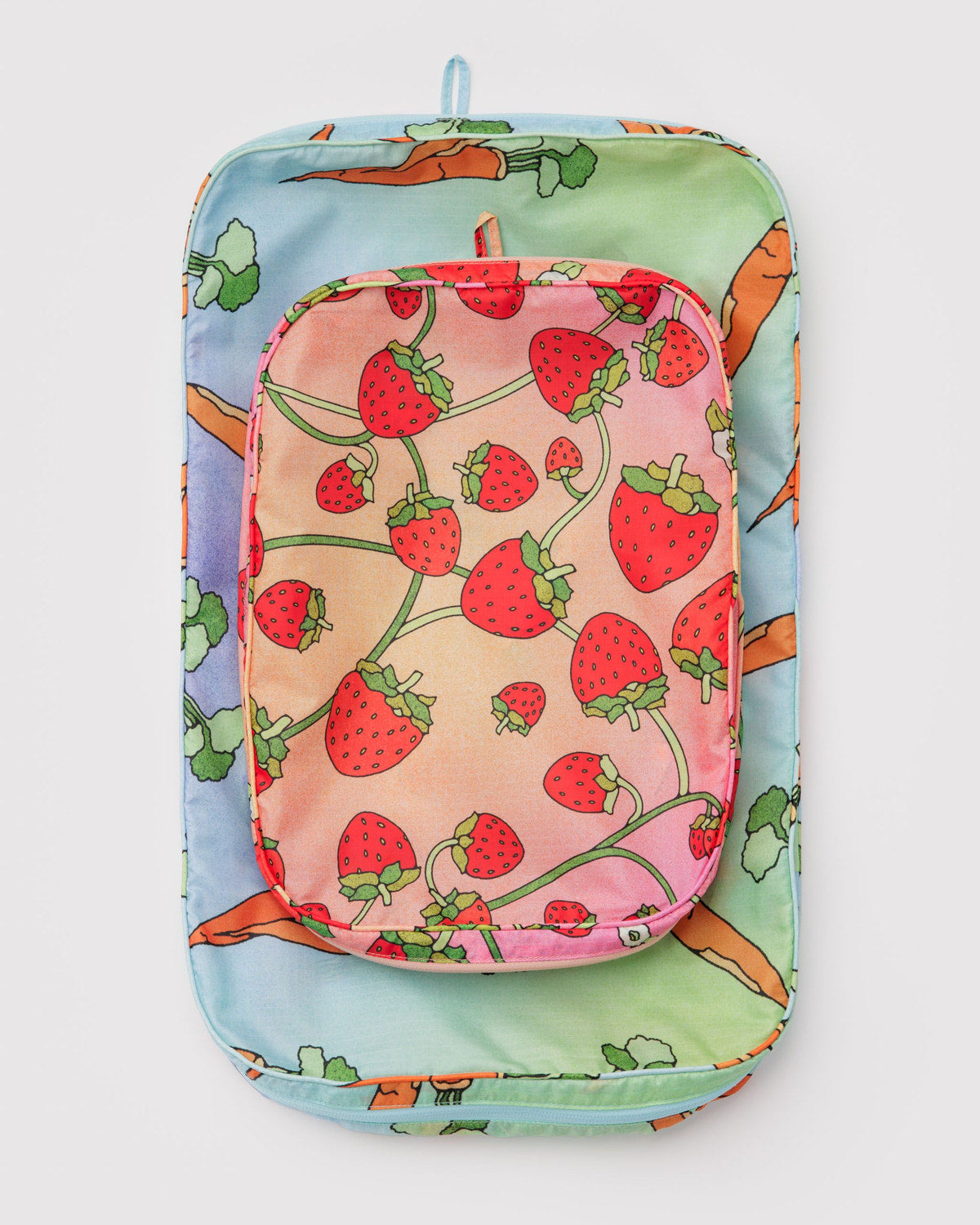 Large Packing Cube Set Carrots & Berries | Baggu New