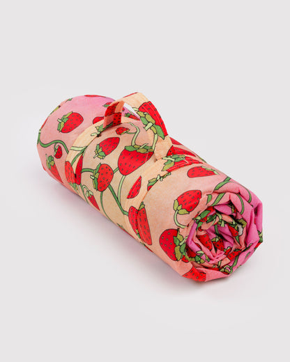 Puffy Picnic Blanket Strawberry Blossom | Baggu Best Price