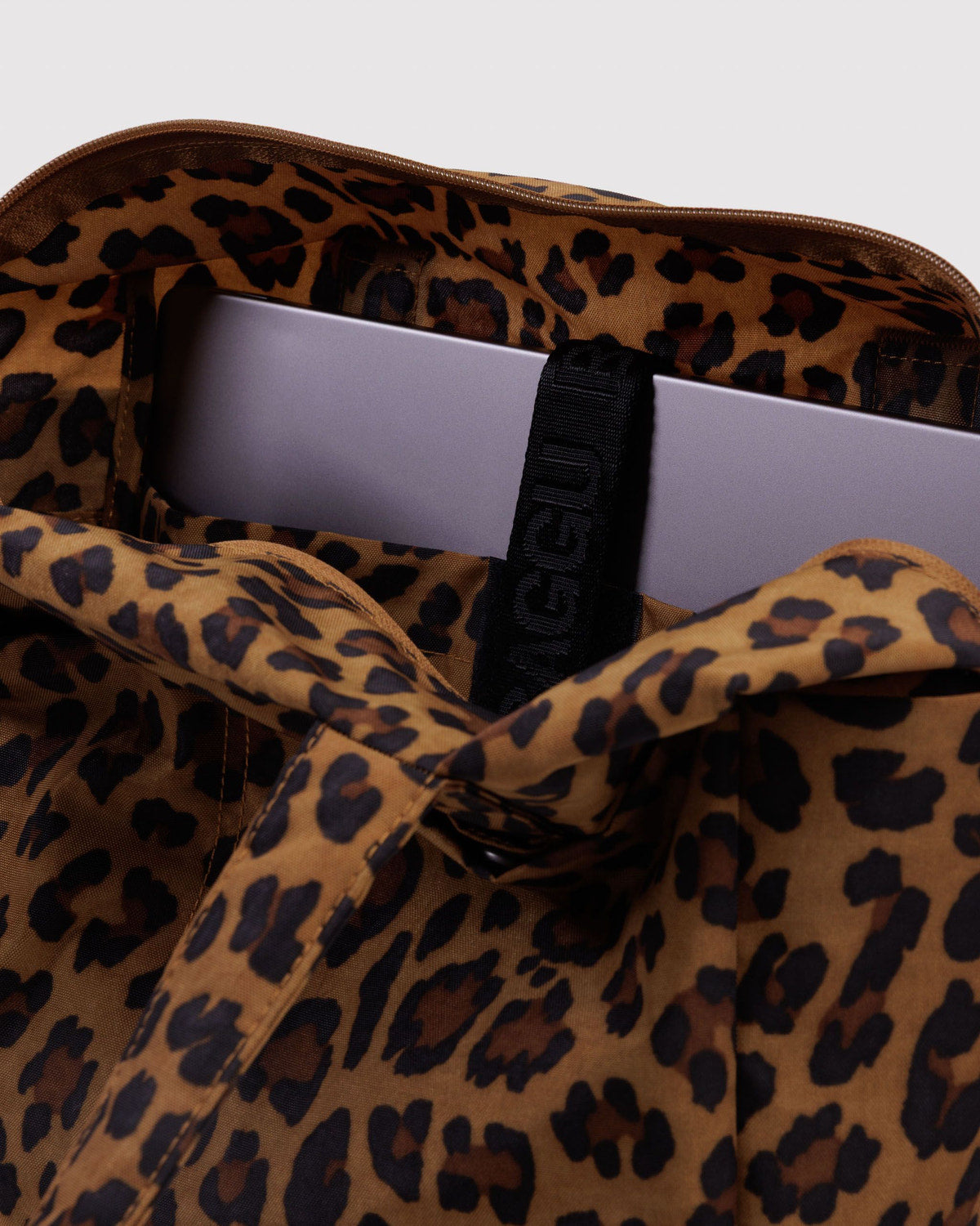 Everyday Cloud Bag Leopard | Baggu Classic