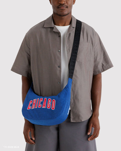 Medium Nylon Crescent Bag Chicago Cubs™ | Baggu Sale