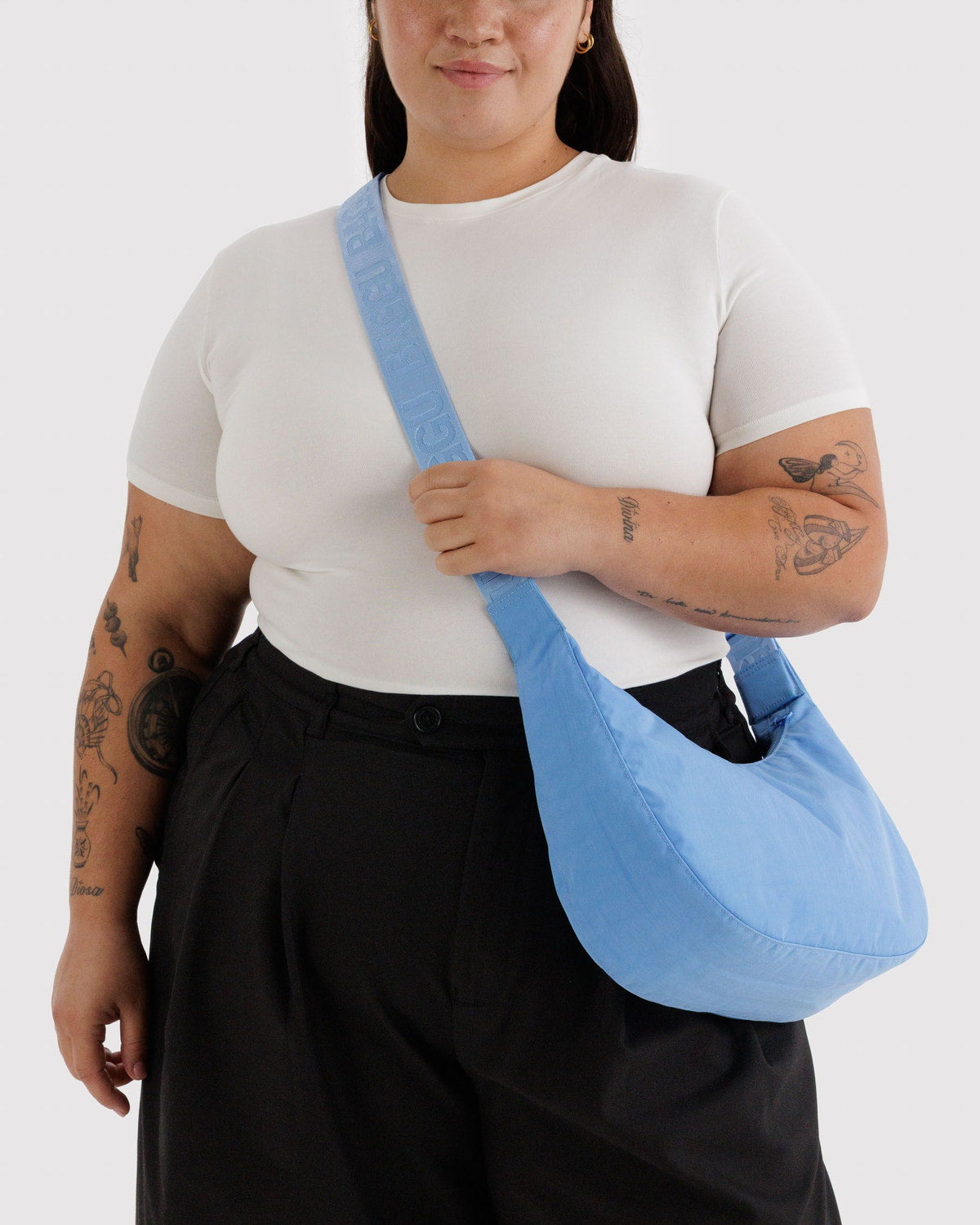 Medium Nylon Crescent Bag Piscine | Baggu Classic